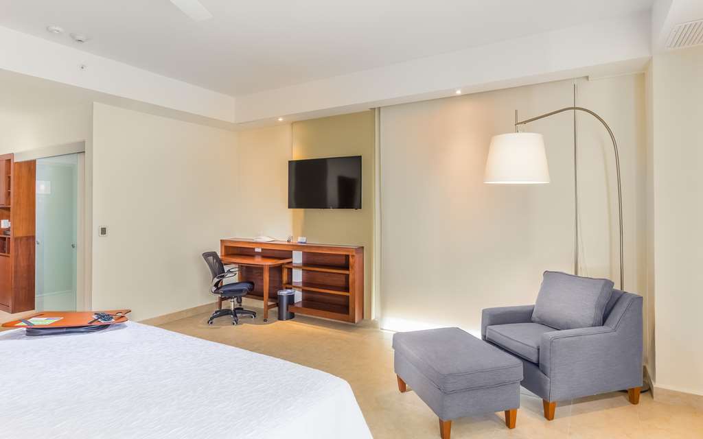 Hampton Inn & Suites By Hilton Los Cabos San Jose del Cabo Bilik gambar